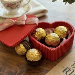 Caixa Coração Decorativa Média – Presente Criativo para Datas Especiais (11x9,7x4cm)