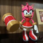 Amy Rose – Boneca Articulada | Universo Sonic the Hedgehog