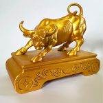 Touro de Wall Street Dourado
